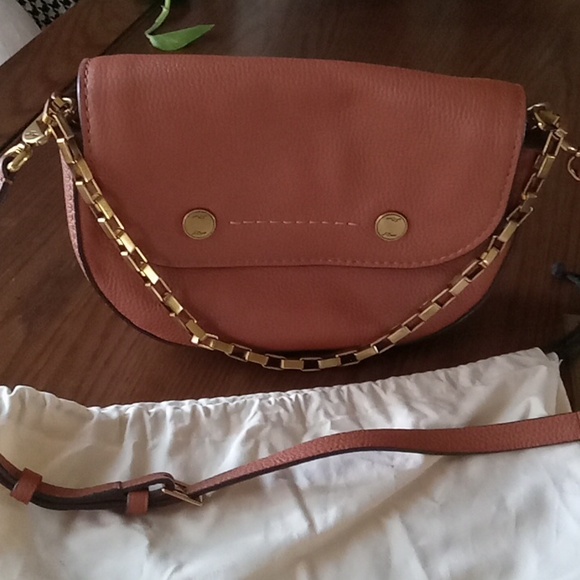 J Crew handbag with chain handle or crossbody style All leather w/ bag protector - Picture 7 of 7